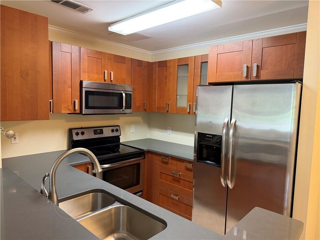 1101 Juniper Street Ne - Photo 2