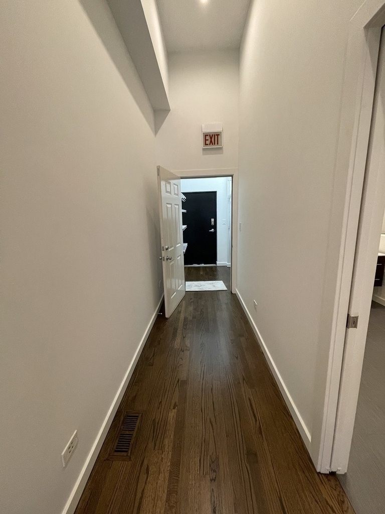 1451 N Ashland Avenue - Photo 9