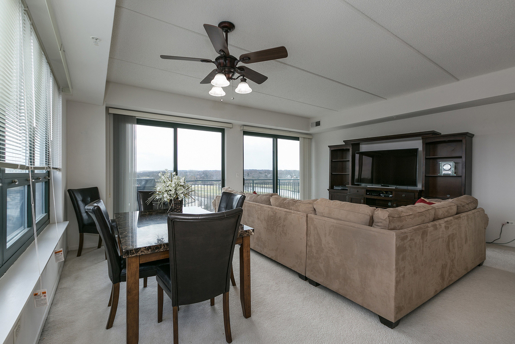 6420 Double Eagle Drive - Photo 3