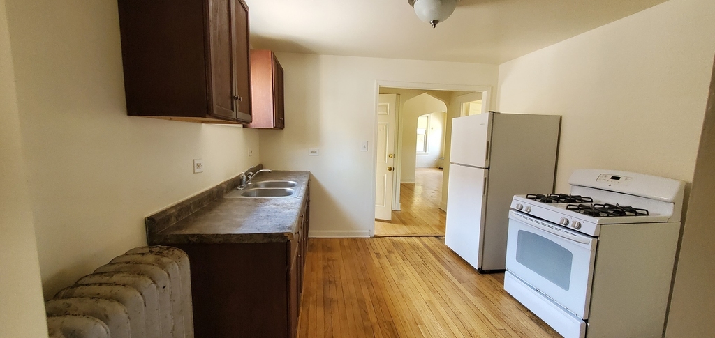 1631 Buena Vista Avenue - Photo 3