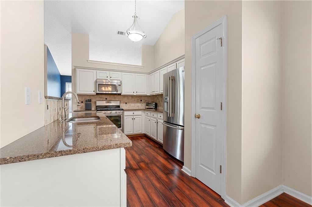 1755 Arborwood Drive - Photo 10