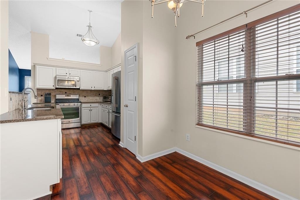 1755 Arborwood Drive - Photo 11