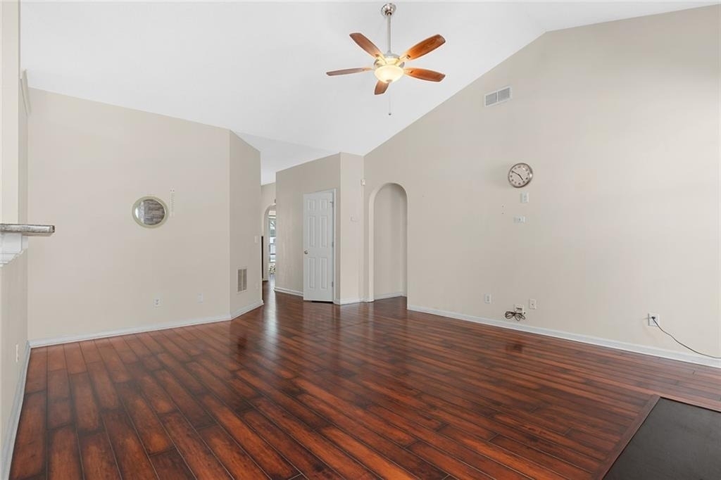 1755 Arborwood Drive - Photo 2