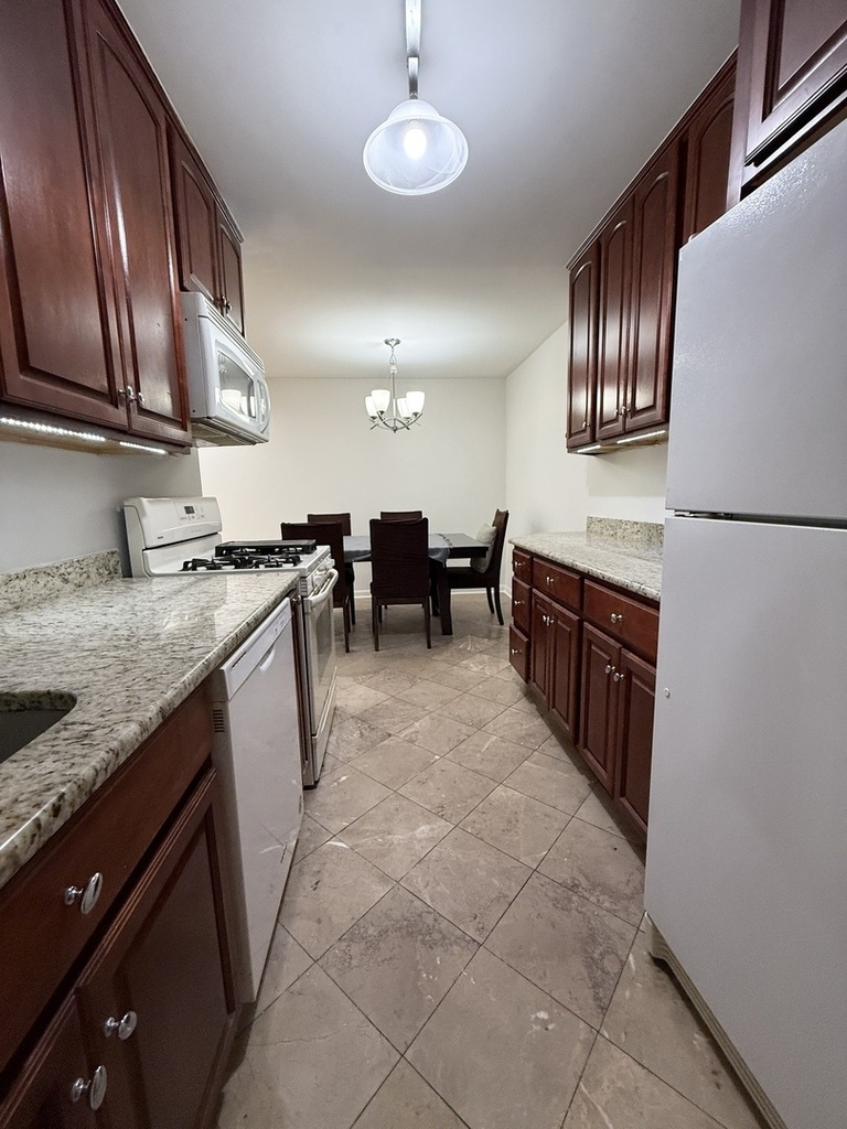 5011 Valley Lane - Photo 5