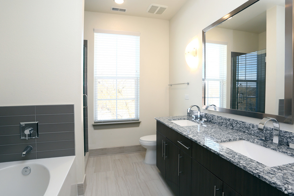 670 E Algonquin Road - Photo 12