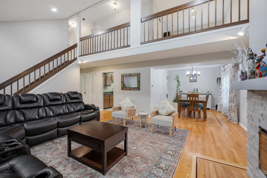 1347 Rose Boulevard - Photo 3