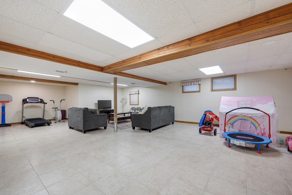 1347 Rose Boulevard - Photo 21