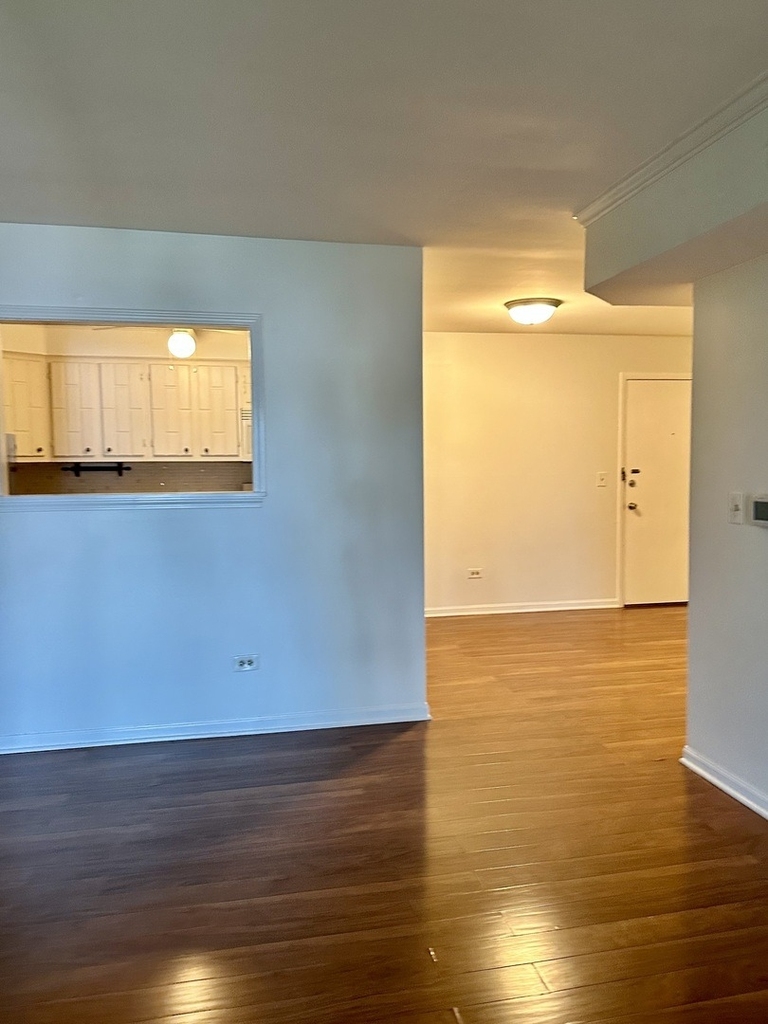 550 E Main Street - Photo 4