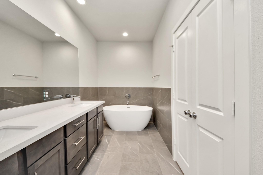 2319 Silva Park Lane - Photo 17