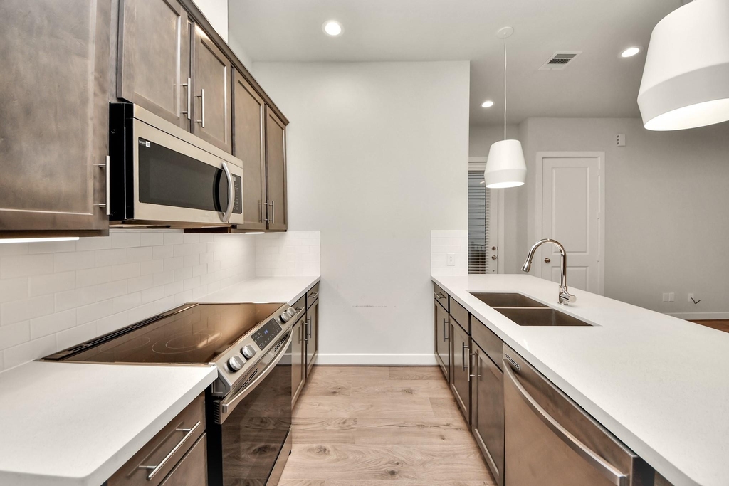 2319 Silva Park Lane - Photo 11