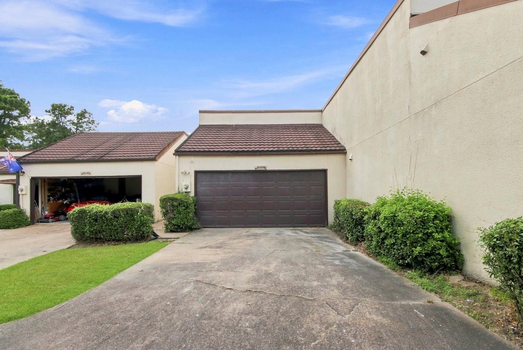 20315 Sunny Shores Drive - Photo 0