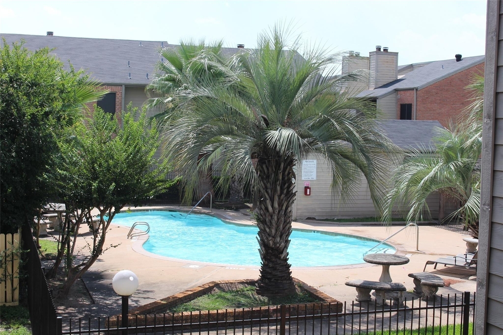 16111 Aspenglenn Drive - Photo 11