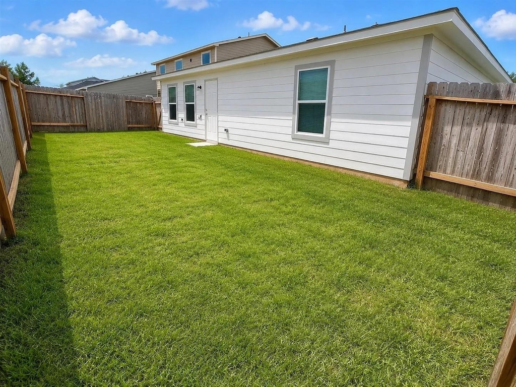 15674 Briar Forest Drive - Photo 24