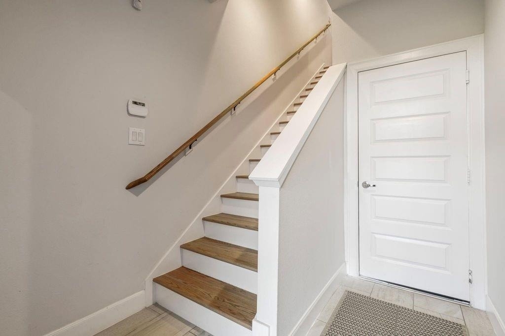 316 Jensen Drive - Photo 9