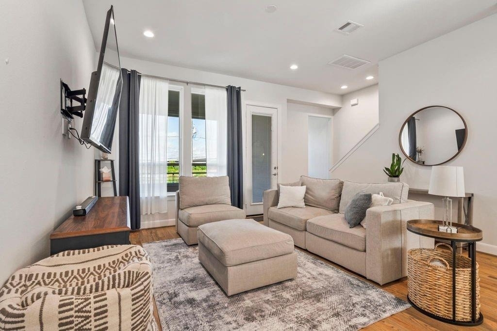316 Jensen Drive - Photo 19