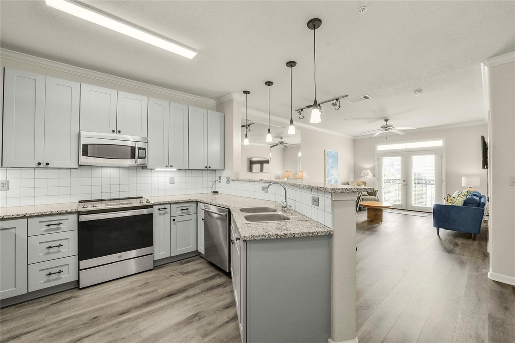 1711 Old Spanish Trail - Photo 1