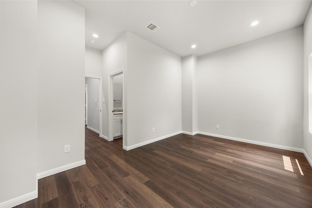 4933 Dalhart Drive - Photo 25