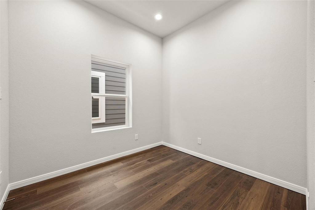 4933 Dalhart Drive - Photo 23