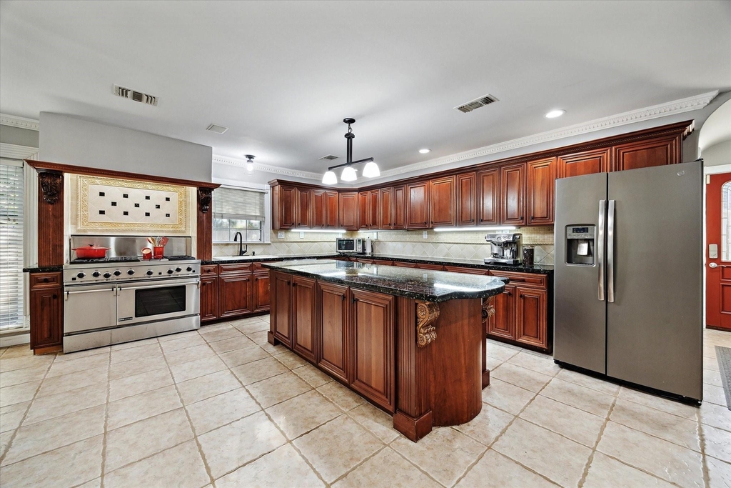 718 Garden Oaks Boulevard - Photo 13