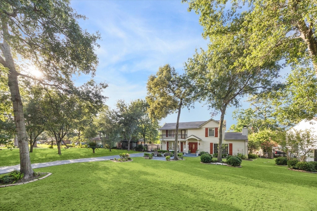 718 Garden Oaks Boulevard - Photo 0