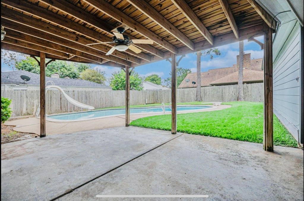 15014 Hollydale Drive - Photo 15