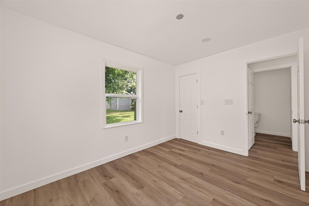 3922 Alsace Street - Photo 23