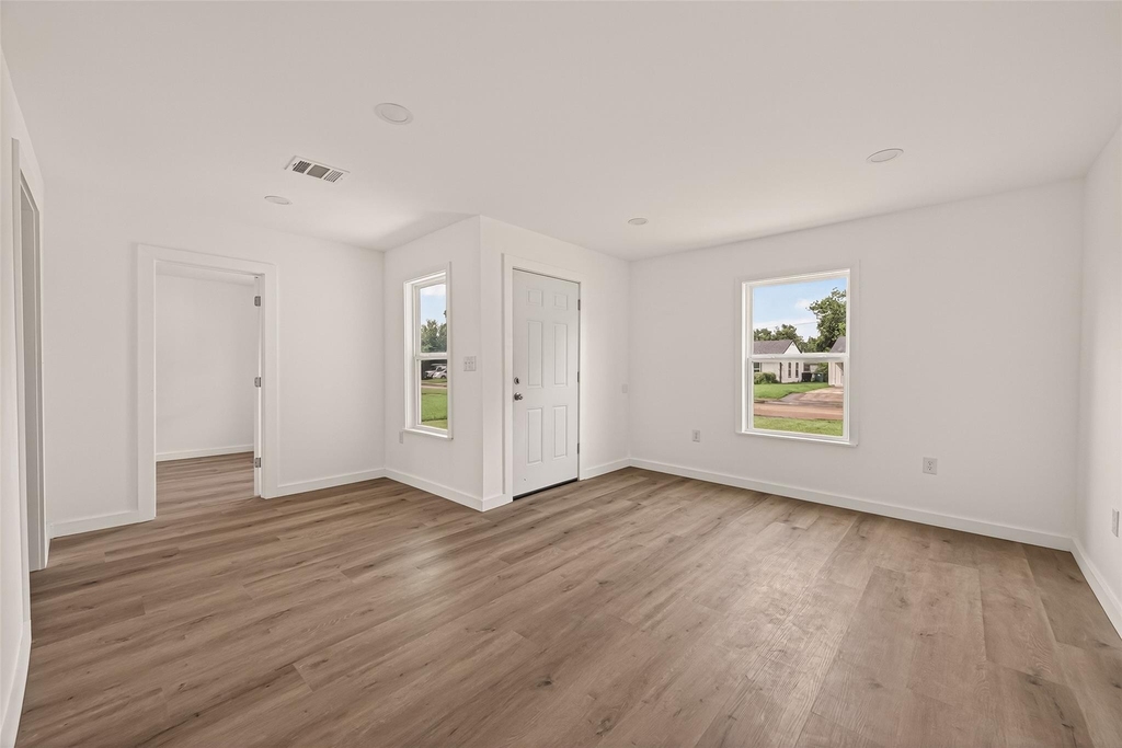 3922 Alsace Street - Photo 6