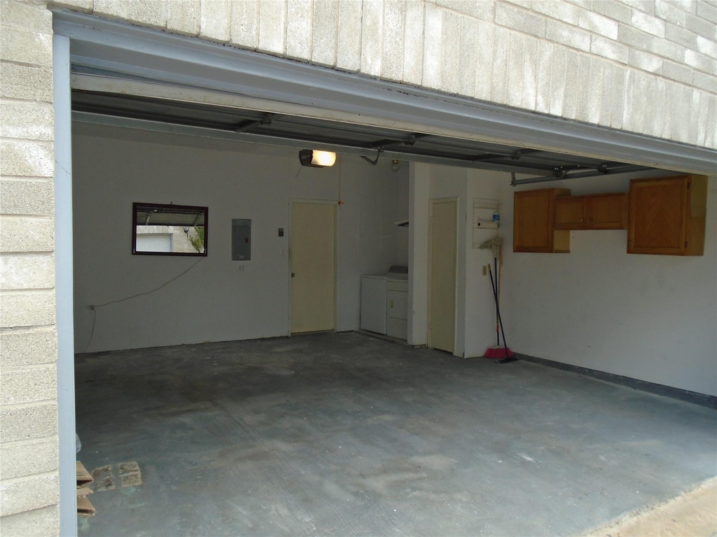 6000 Reims Road - Photo 29