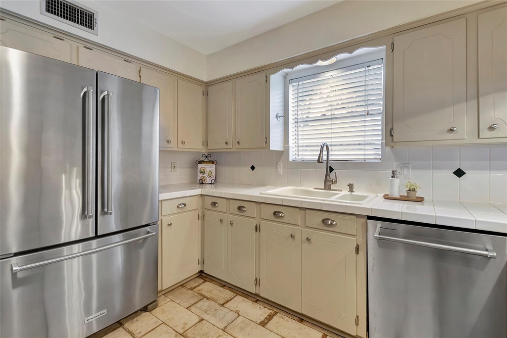 18623 Prince William Lane - Photo 10