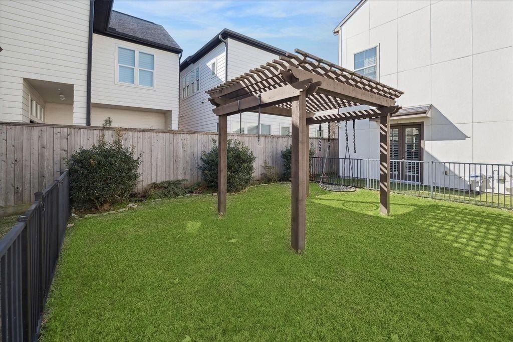 10926 Brookeshire Chase Lane - Photo 11