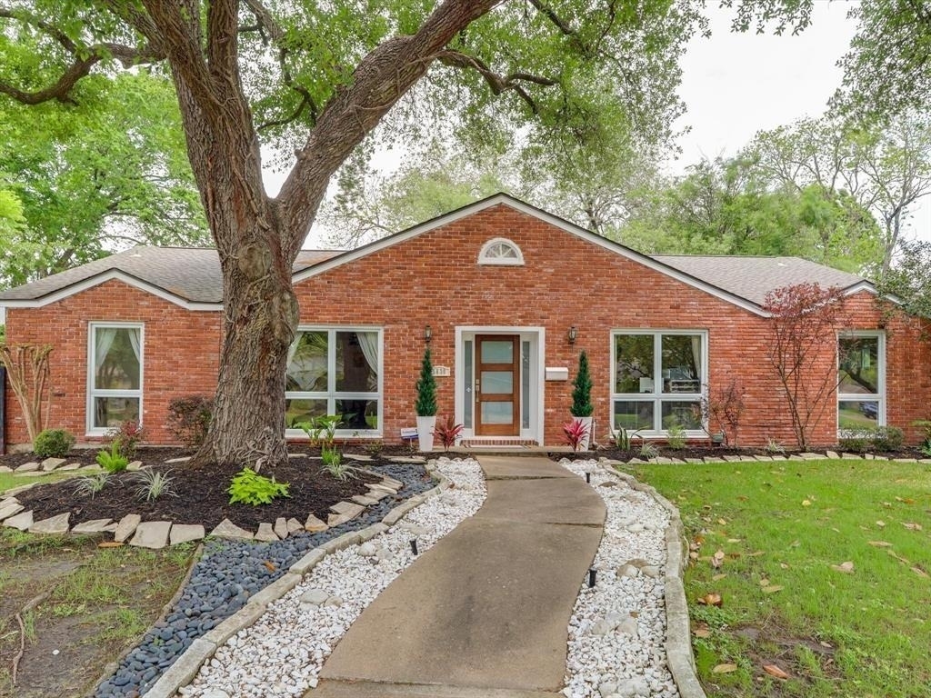 5630 Edith Street - Photo 3