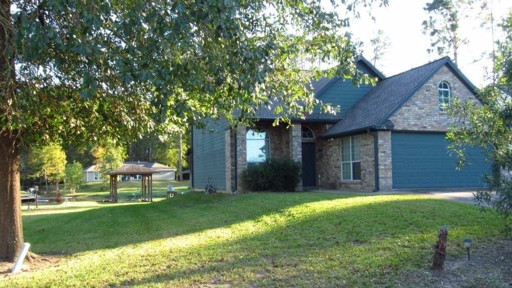 70 Lakeside - Photo 0
