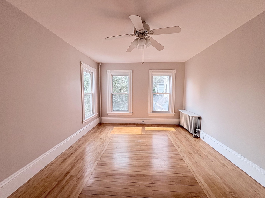 883 Union - Photo 7