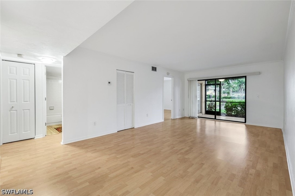 28161 Pine Haven Way - Photo 3