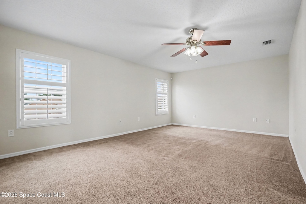 5353 Outlook Drive - Photo 9