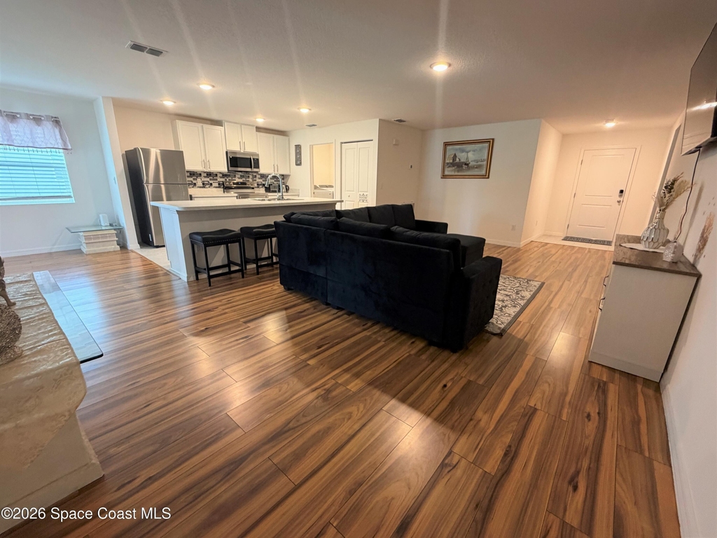 3161 Fergus Avenue Se - Photo 5