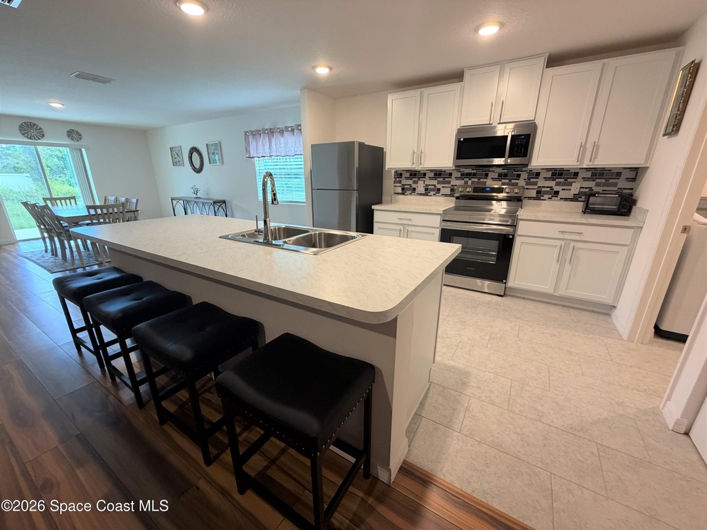 3161 Fergus Avenue Se - Photo 2