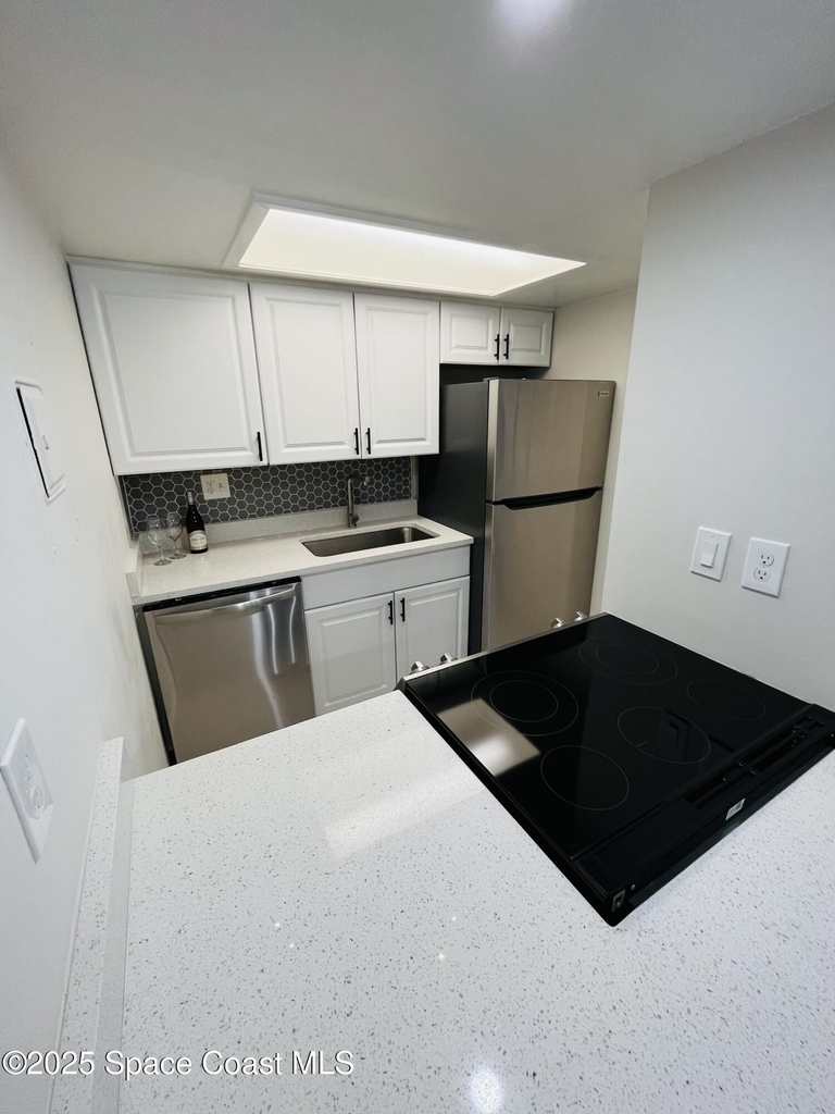 216 Preston Lane - Photo 4