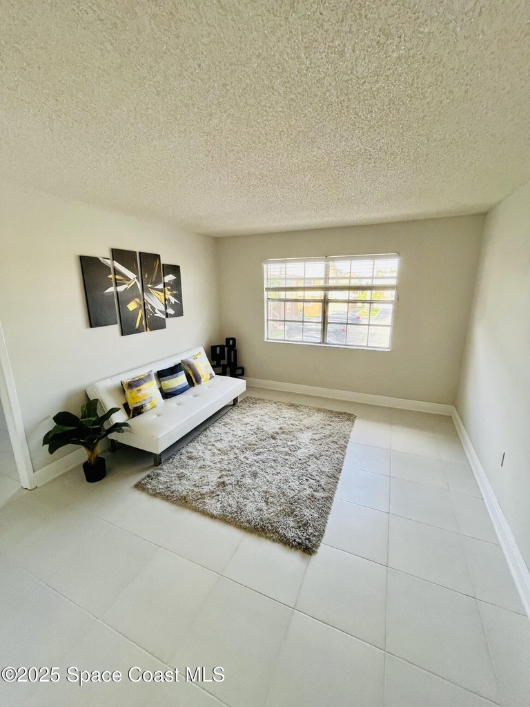216 Preston Lane - Photo 1