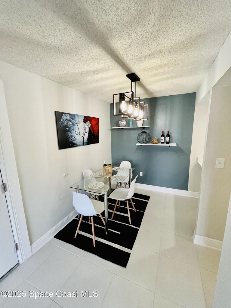 216 Preston Lane - Photo 3
