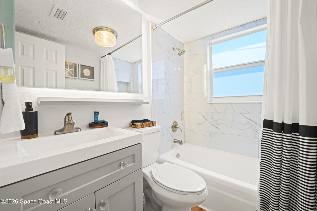 299 E Central Boulevard - Photo 6