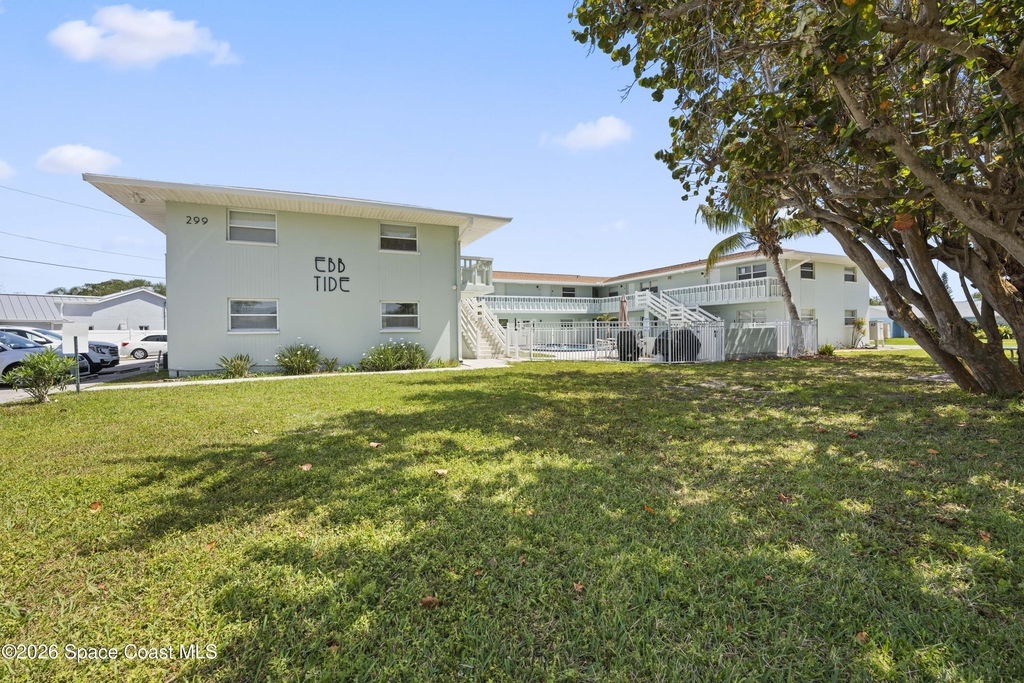 299 E Central Boulevard - Photo 0