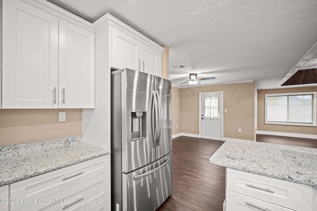 6424 Dane Avenue - Photo 13