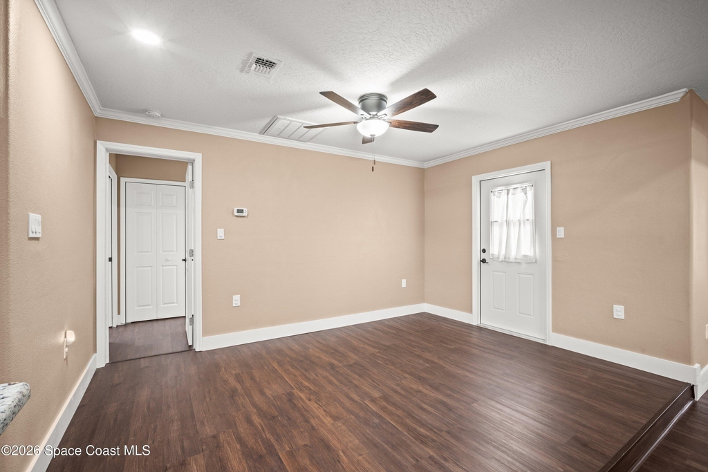 6424 Dane Avenue - Photo 7