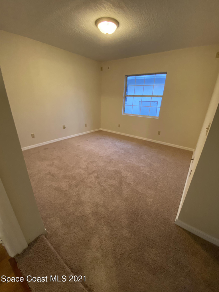 1865 Guava Avenue - Photo 4
