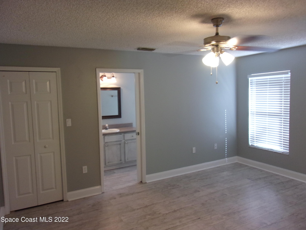 6895 Grissom Parkway - Photo 23