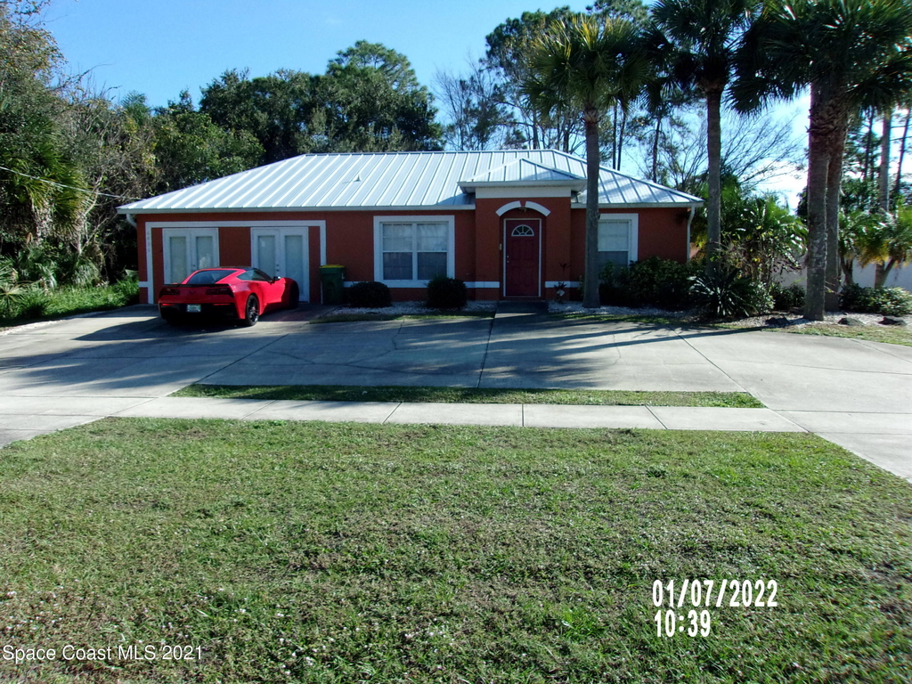 6895 Grissom Parkway - Photo 0