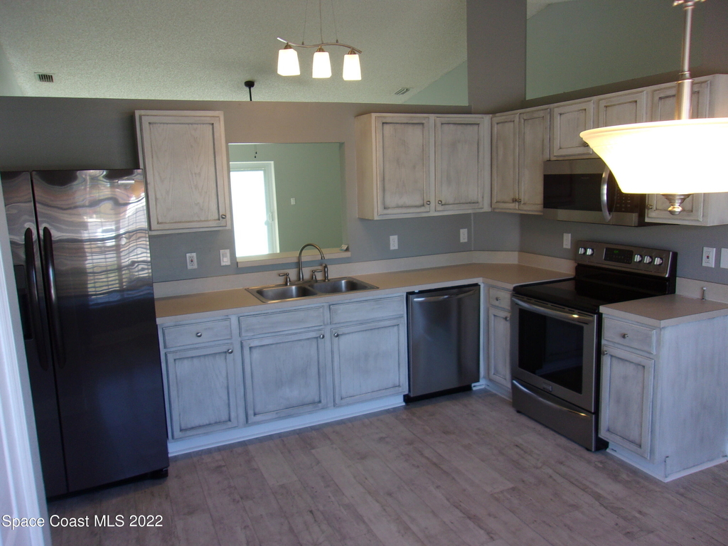 6895 Grissom Parkway - Photo 4