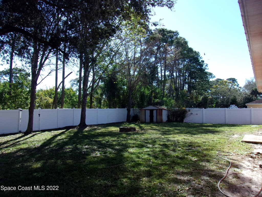 6895 Grissom Parkway - Photo 34