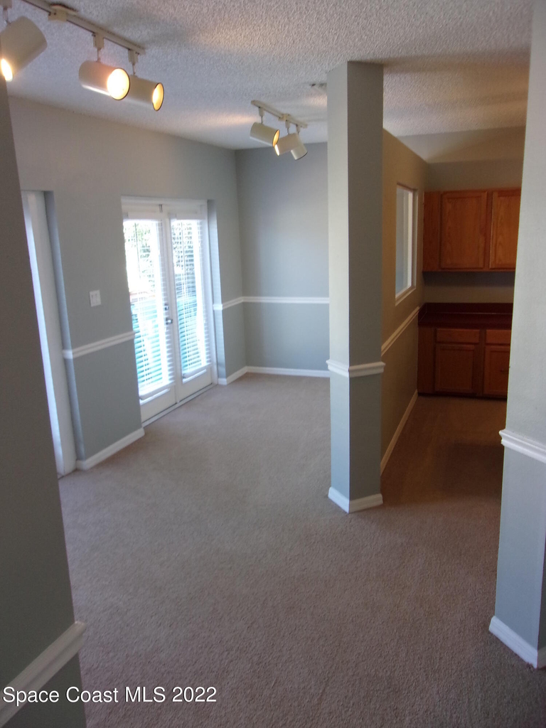 6895 Grissom Parkway - Photo 8